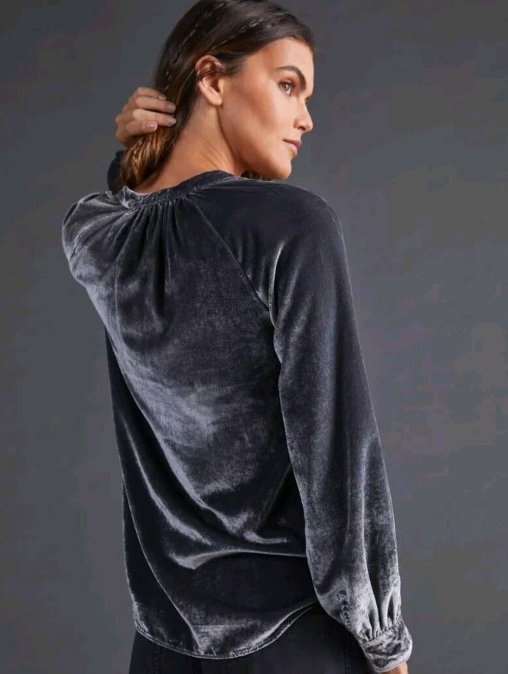 Pilcro Anthropologie Button Down Top Gray Pleating Velvet Relaxed Fit XS - Picture 8 of 14